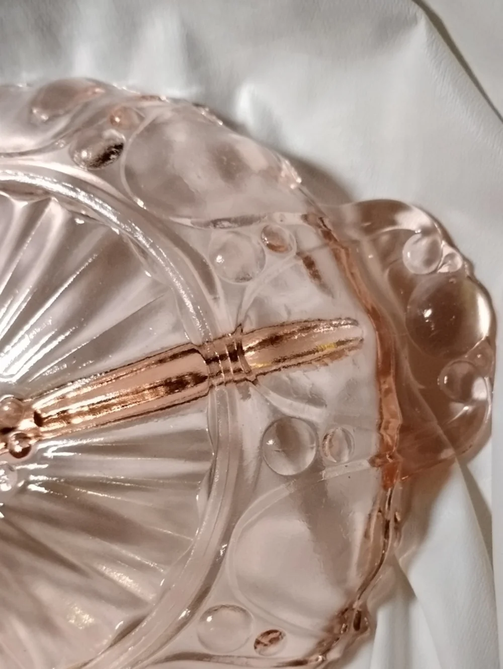 divided oval pink Depression Glass Oyster & Pearl Relish Dish Anchor Hocking Vtg